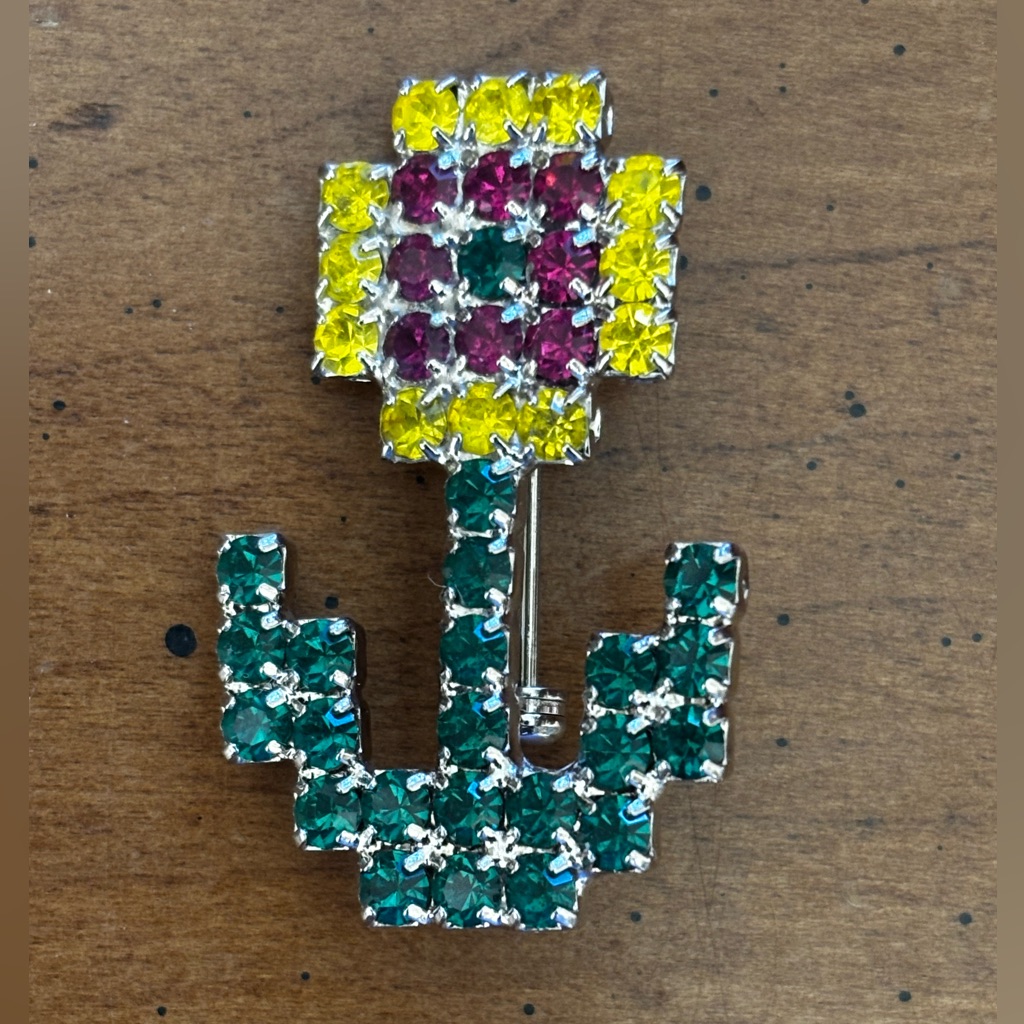 Dorothy Bauer - Rhinestone Pin - Yellow Flower Brooch